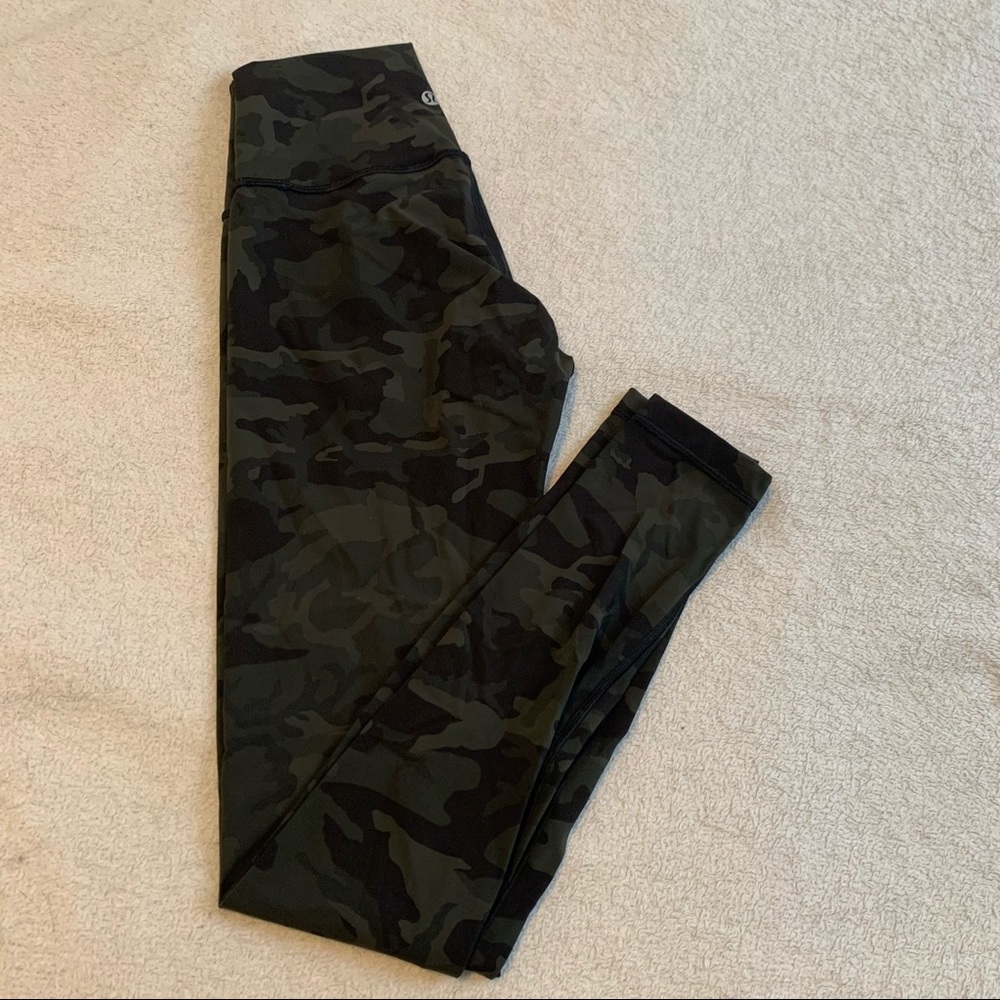 Lululemon Wunder Under Luxtreme